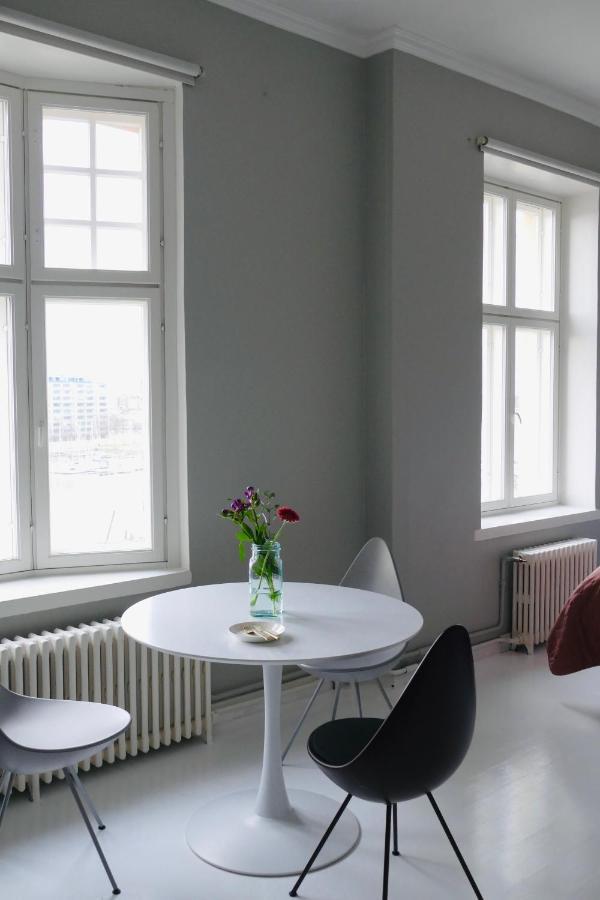 Lejlighed i Helsinki Centrum på 42 m². Soveværelser: 1. Private badeværelser: 1. Eksteriør billede
